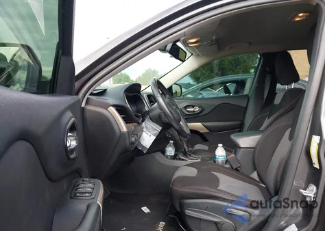 2017 Jeep Cherokee Altitude Fwd из США, поврежденный, VIN 1C4PJLABXHW607139